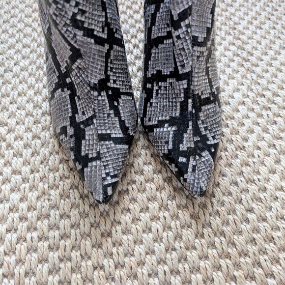 JEFFREY CAMPBELL Raven Women's Ankle Boots‎ Pointed Toe Snakeskin Size 5.5 NWOB - Picture 4 of 9